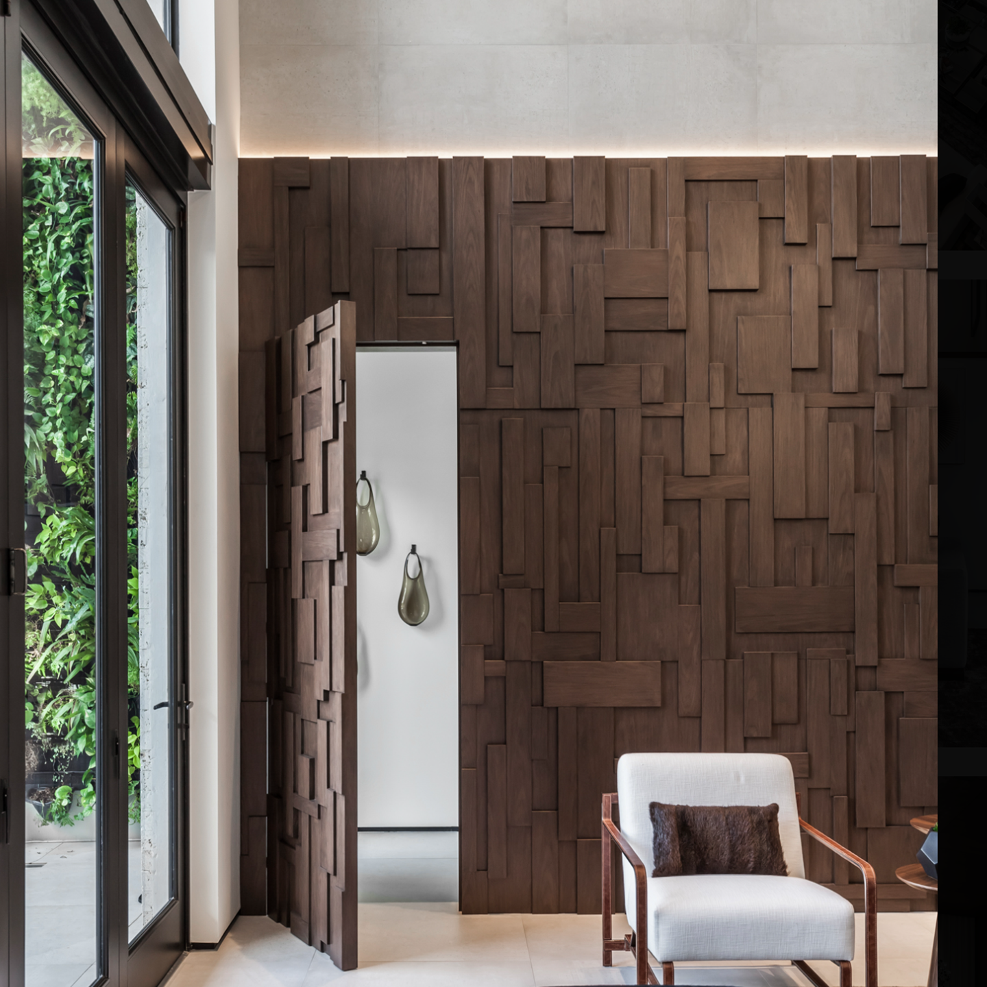 MIXED WALL PANEL